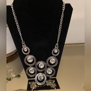 J18. Vintage Silver and Faux Diamonds Statement Necklace